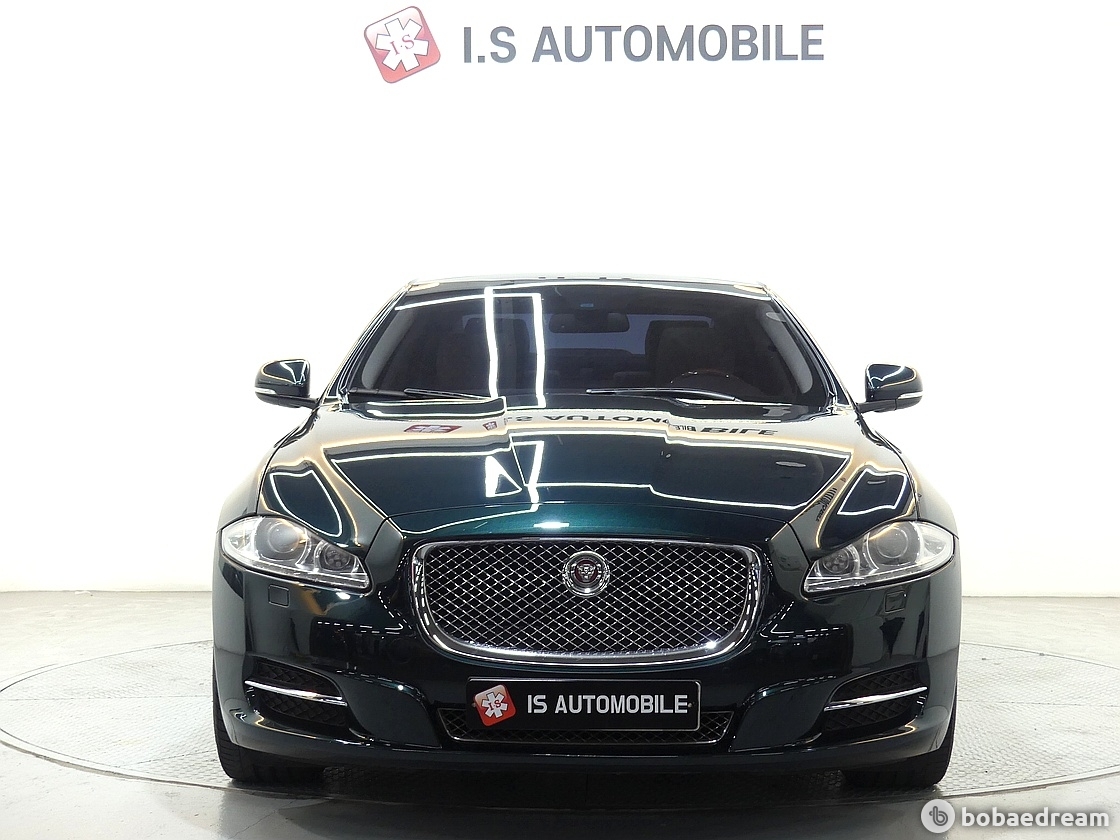 재규어 XJ 5세대 3.0 V6 SC LWB AWD 프리미엄 럭셔리