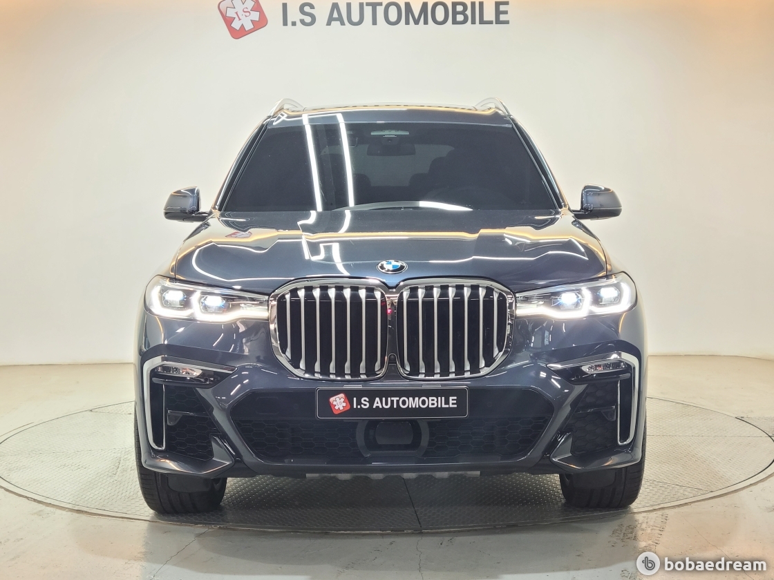 BMW X7 xDrive 40d M 스포츠