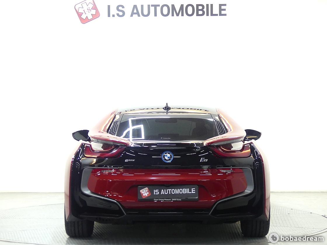 BMW i8 쿠페 프로토닉 레드 에디션