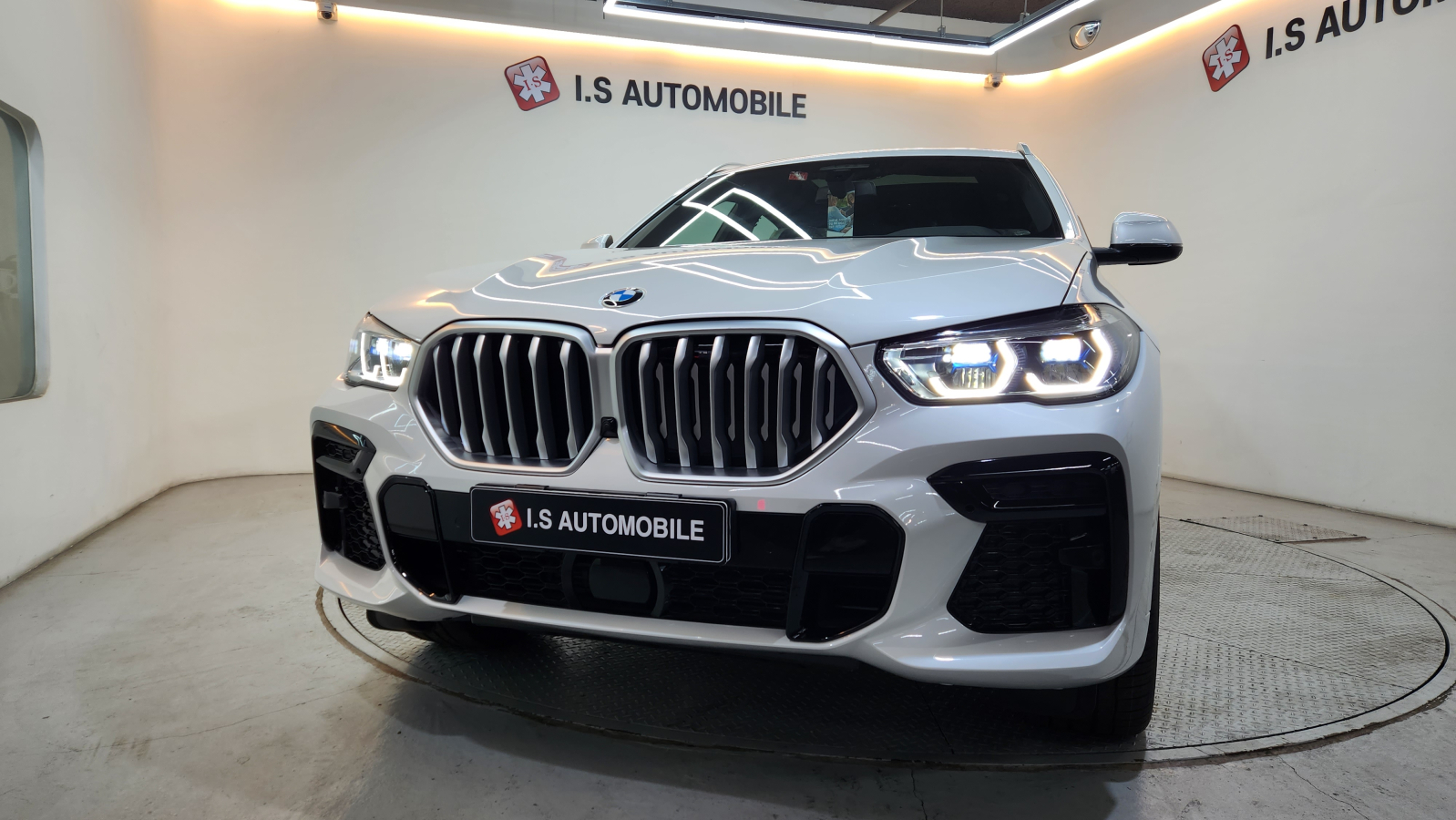 BMW X6 xDrive 30d M 스포츠