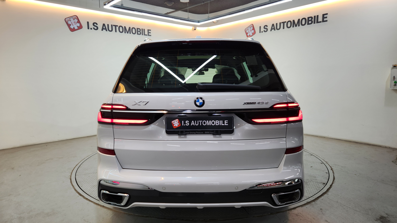 BMW X7 xDrive 40d M 스포츠 7인승