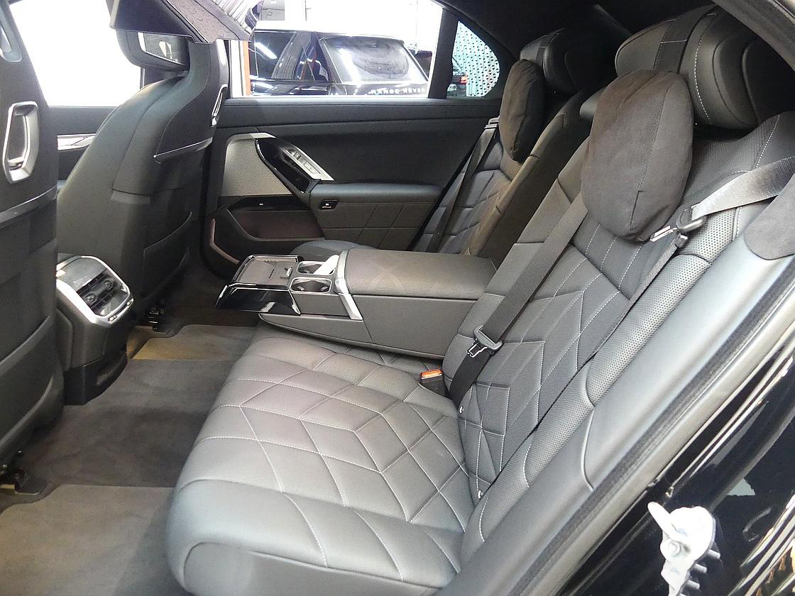 BMW 7세대 740d xDrive M 스포츠