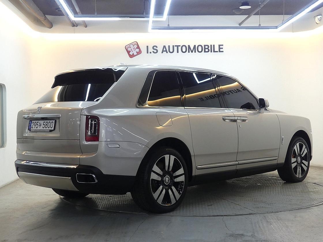 롤스로이스 컬리넌 6.7 V12