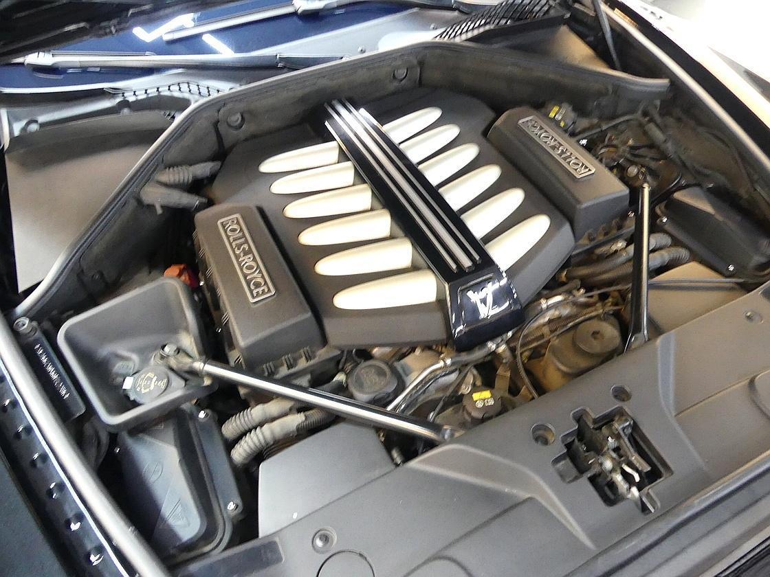 롤스로이스 고스트 2세대 6.7 V12 블랙 배지