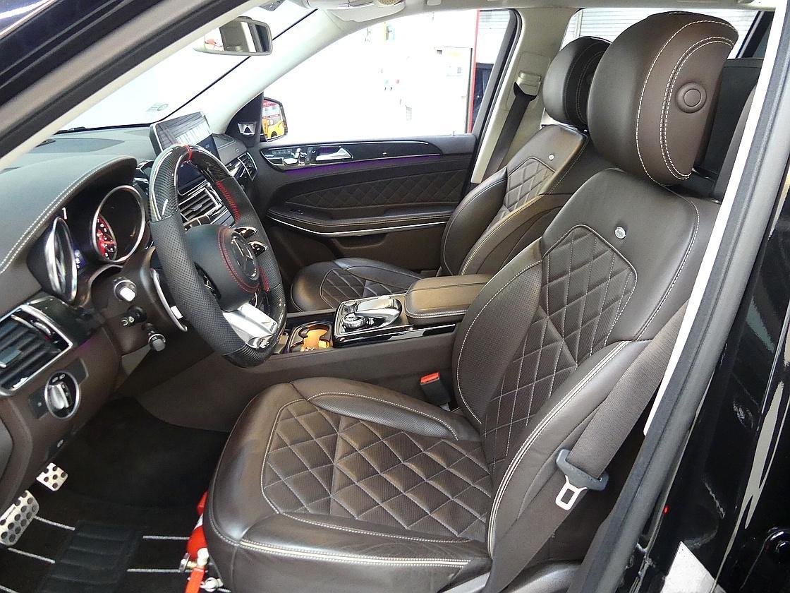 벤츠 2세대 GLS 500 4매틱