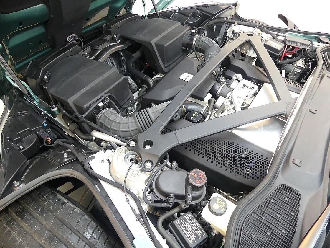 애스턴마틴 DB11 4.0 V8 볼란테