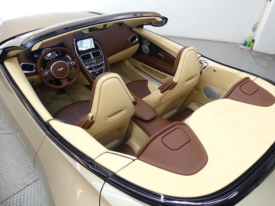 애스턴마틴 DB11 4.0 V8 볼란테