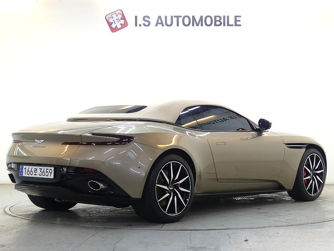 애스턴마틴 DB11 4.0 V8 볼란테