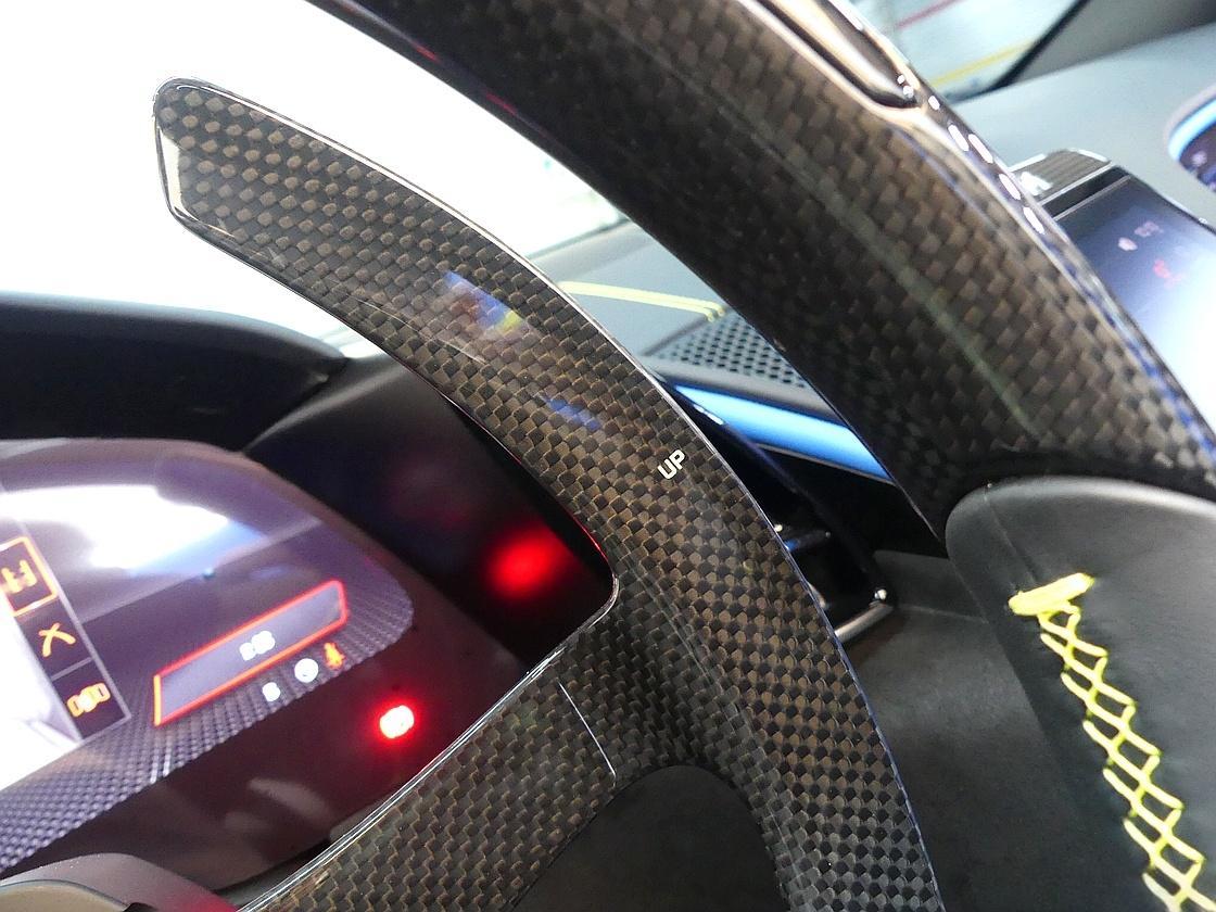 페라리 로마 스파이더 3.9 V8