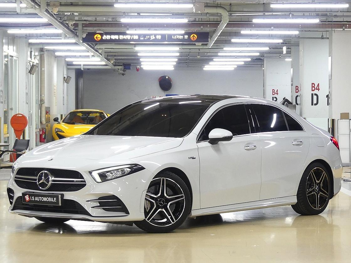 벤츠 A35 AMG 4매틱 세단