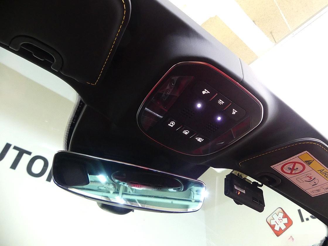 페라리 포르토피노 3.9 V8