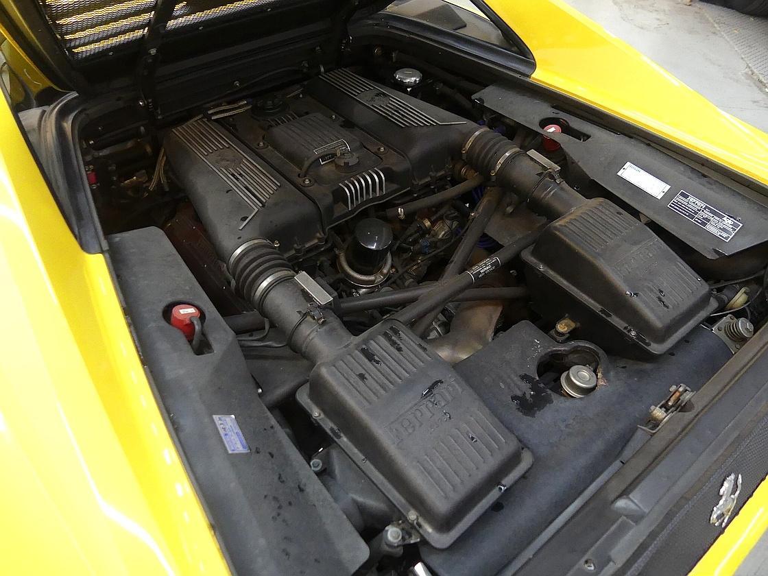 페라리 F355 GTS