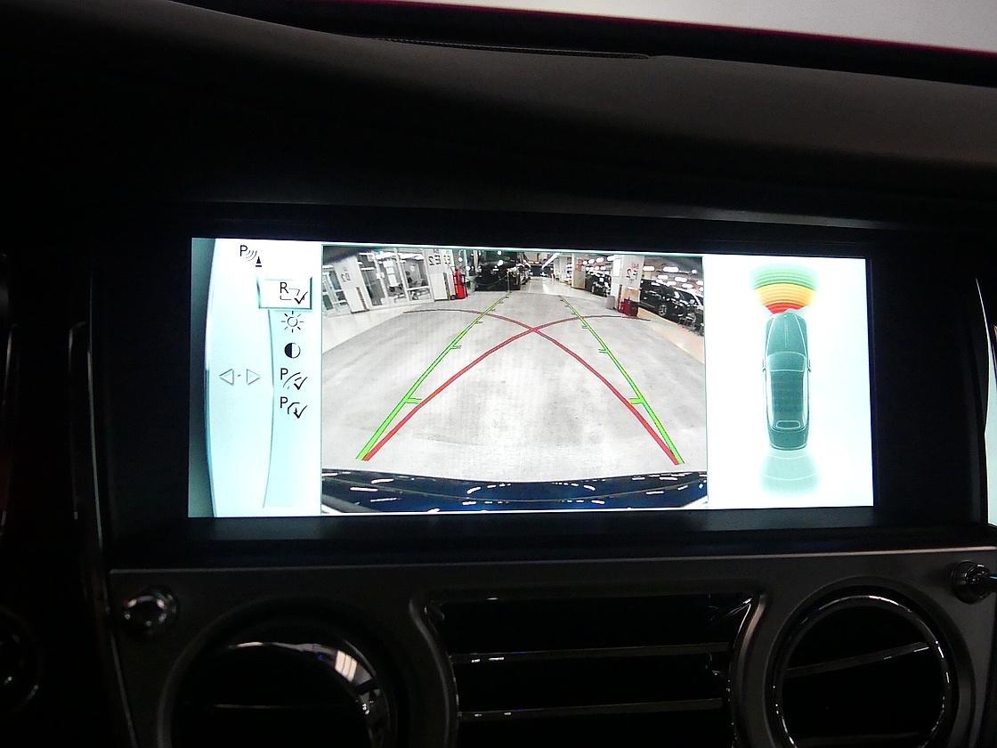 롤스로이스 던 6.6 V12