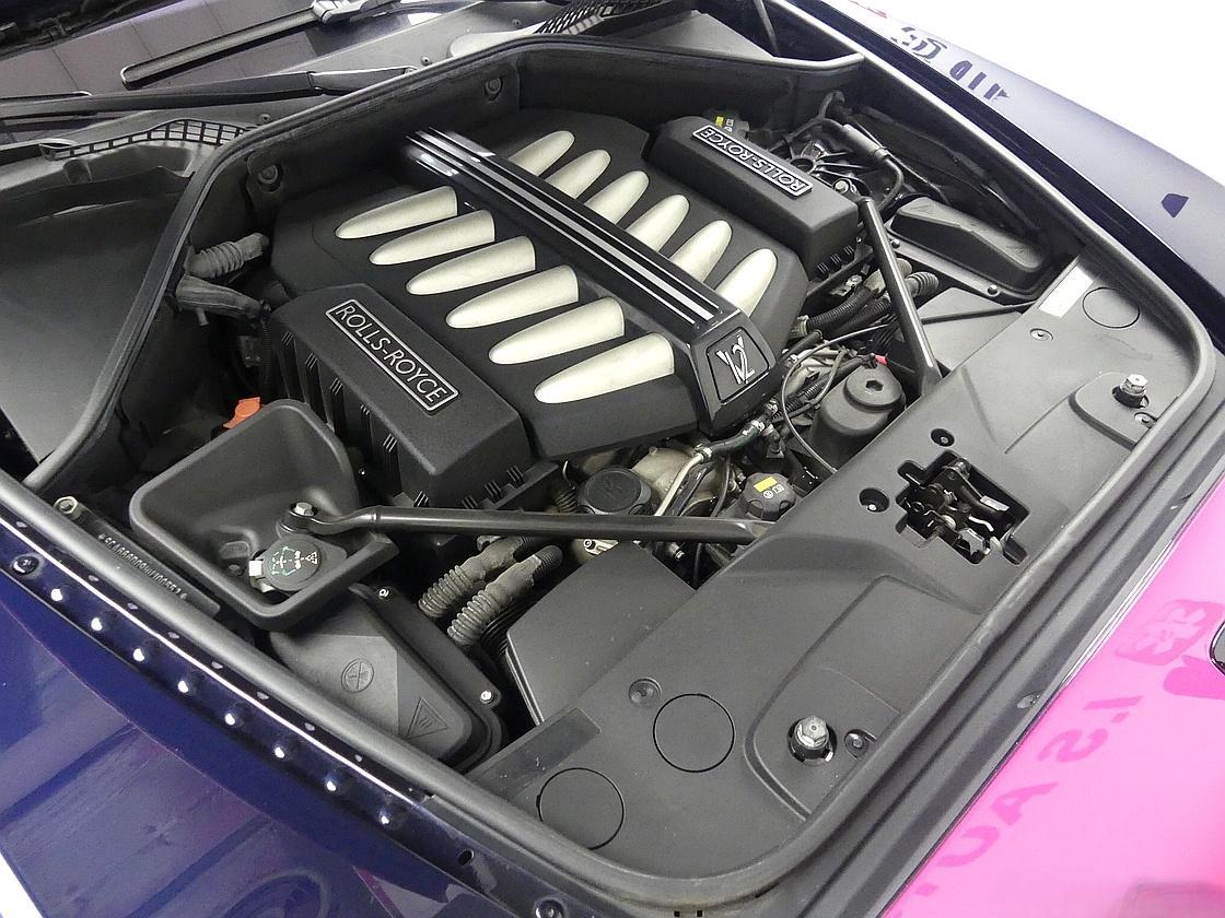 롤스로이스 던 6.6 V12