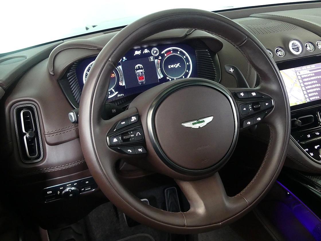 애스턴마틴 DBX 707 4.0 V8