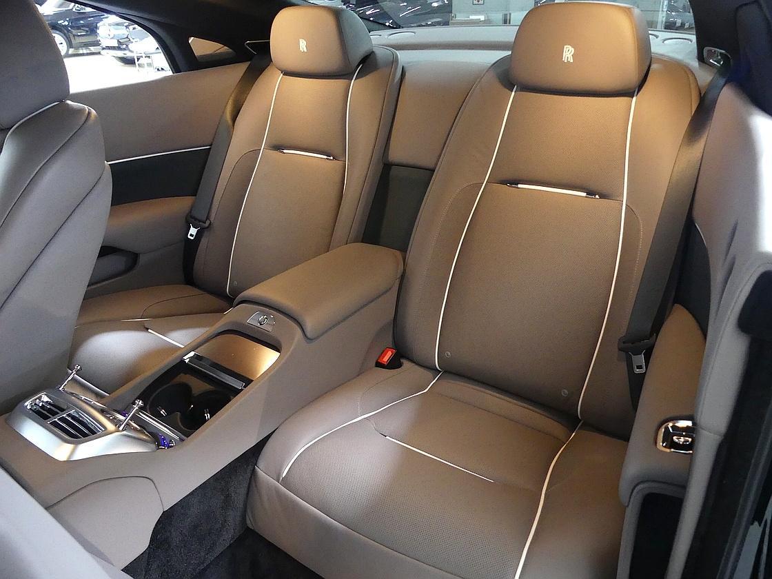 롤스로이스 레이스 6.6 V12