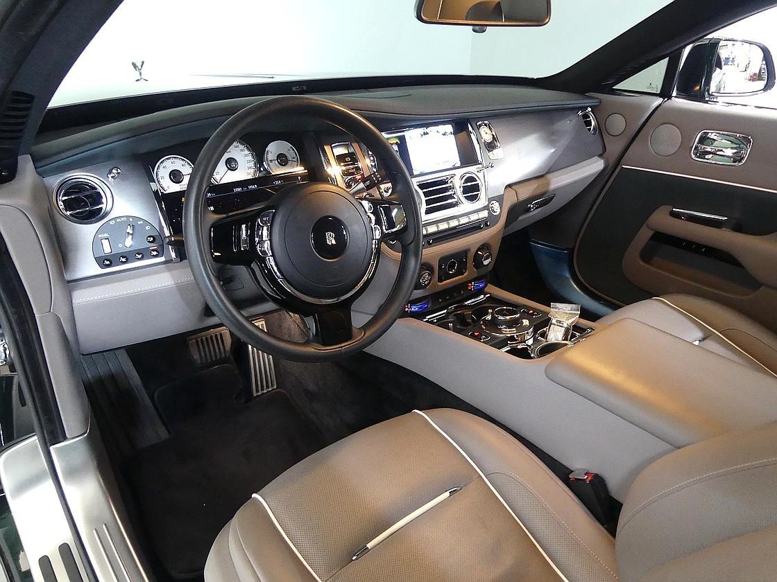 롤스로이스 레이스 6.6 V12