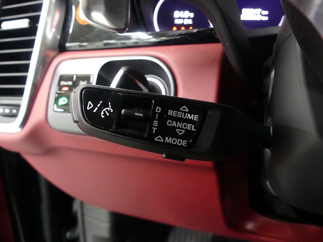 포르쉐 카이엔 3세대 3.0 E-하이브리드 쿠페