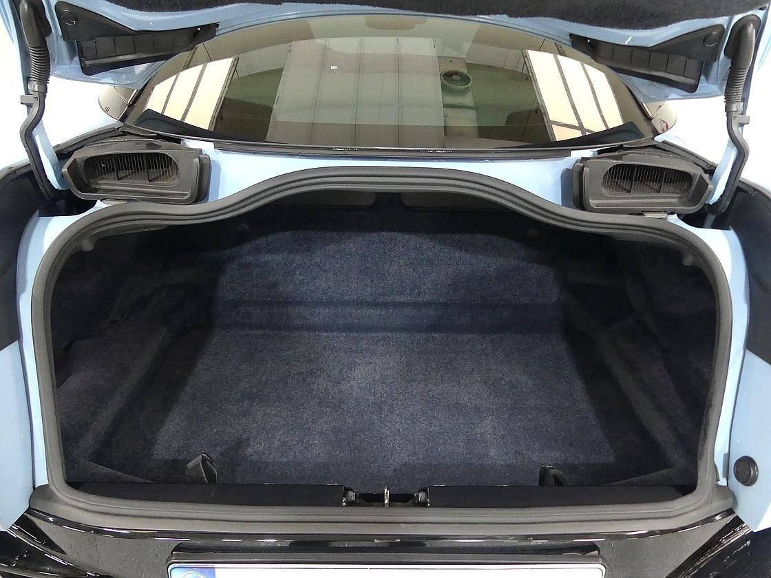 애스턴마틴 DB11 5.2 V12 쿠페