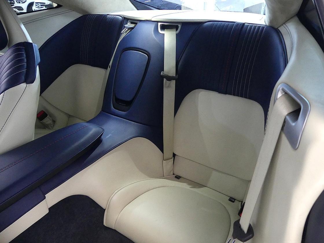 애스턴마틴 DB11 5.2 V12 쿠페