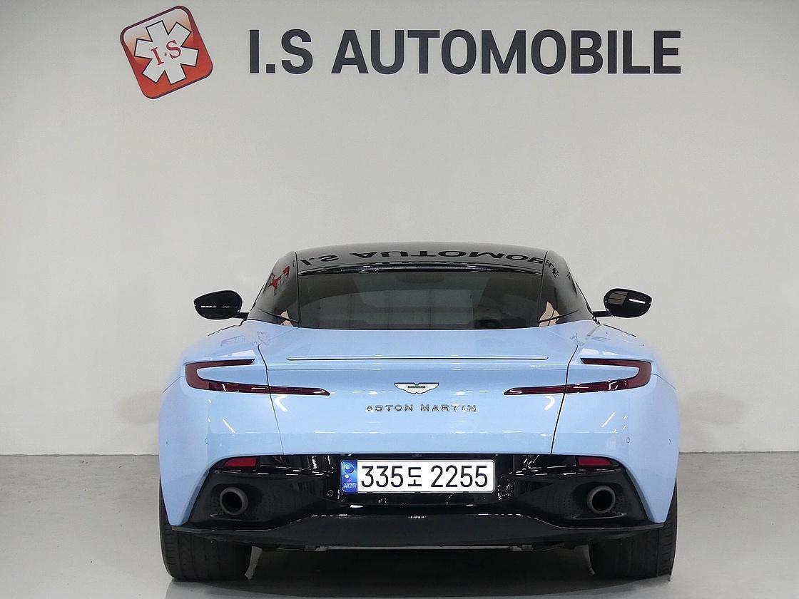 애스턴마틴 DB11 5.2 V12 쿠페