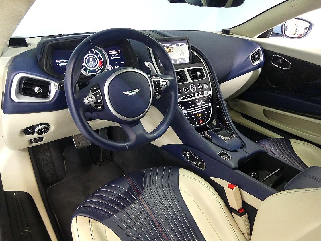 애스턴마틴 DB11 5.2 V12 쿠페