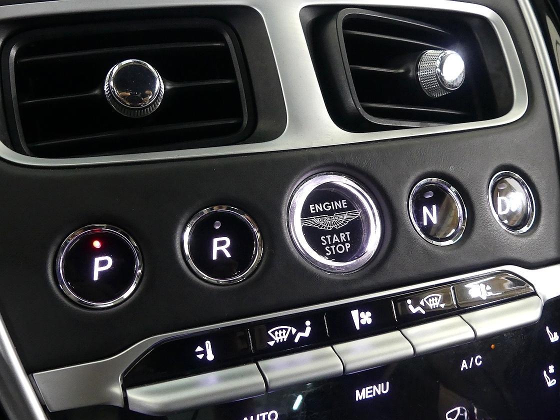 애스턴마틴 DB11 5.2 V12 쿠페