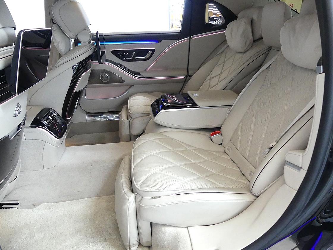 벤츠 마이바흐 2세대 S580 4매틱