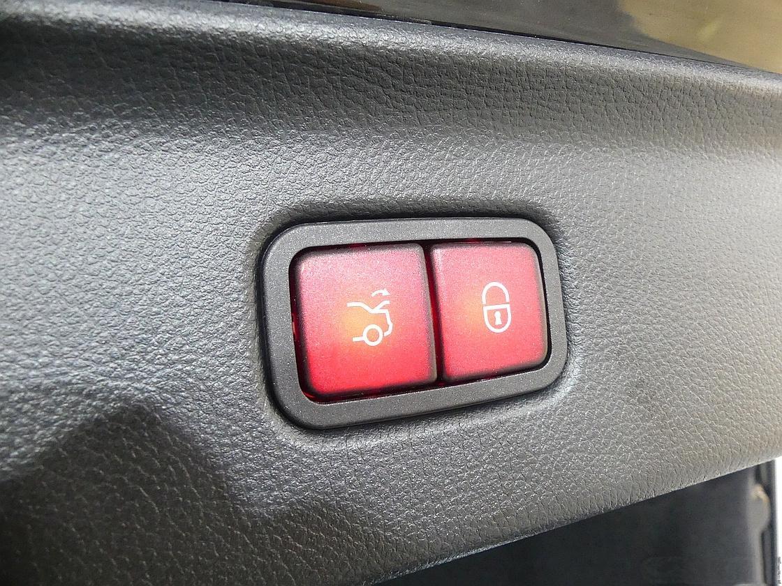 벤츠 마이바흐 2세대 S580 4매틱