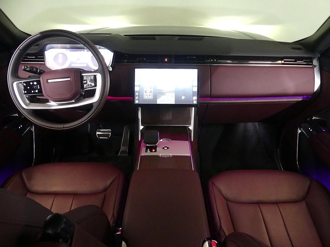 랜드로버 레인지로버 5세대 4.4 P530 LWB 오토바이오그래피