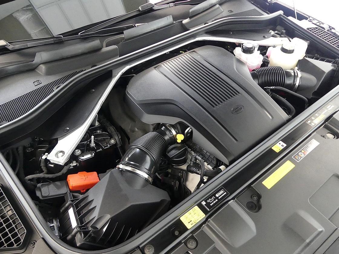 랜드로버 레인지로버 5세대 4.4 P530 LWB 오토바이오그래피