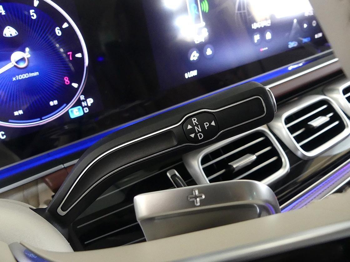 벤츠 마이바흐 GLS 600 4매틱