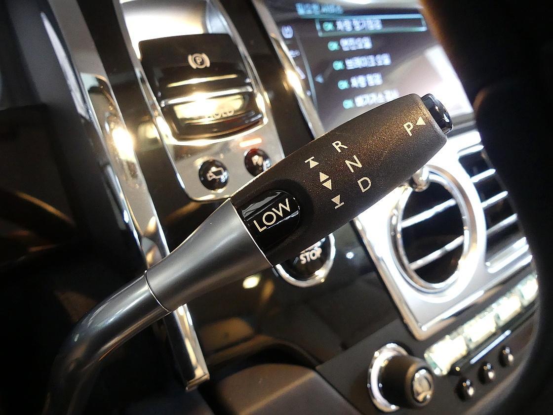 롤스로이스 레이스 6.6 V12