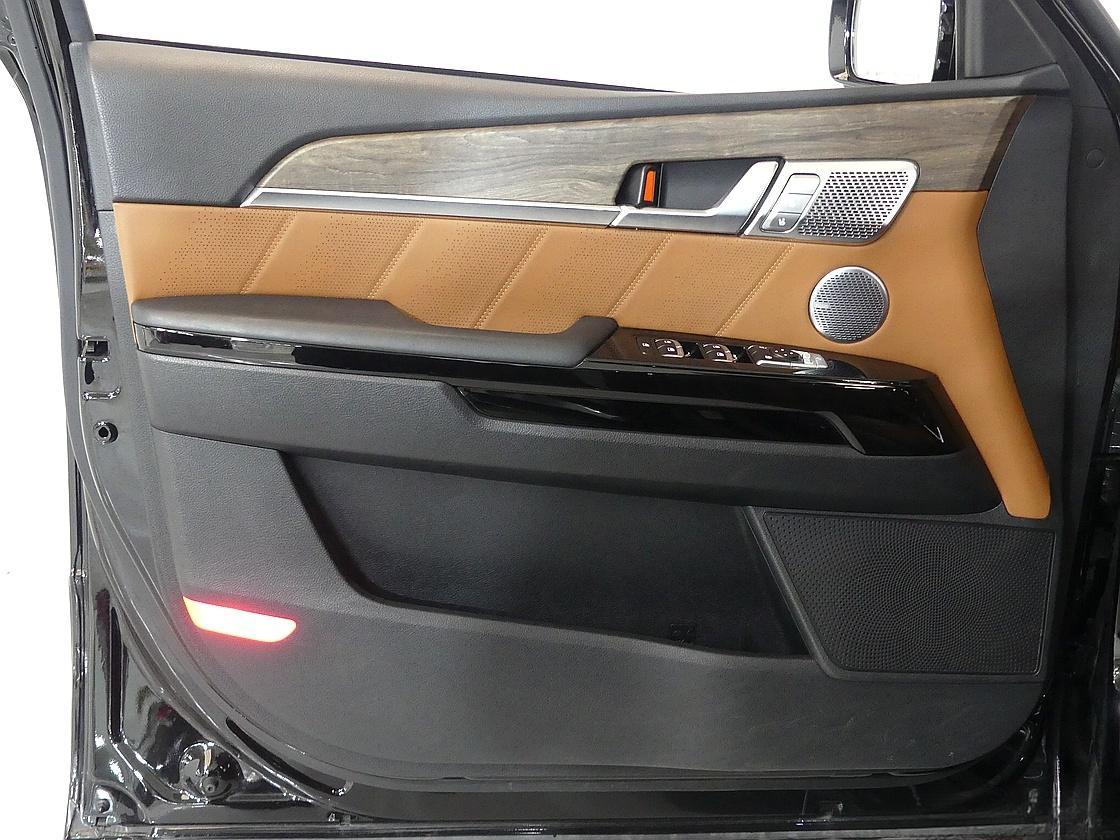 모하비 더 마스터 디젤 3.0 4WD 6인승마스터즈