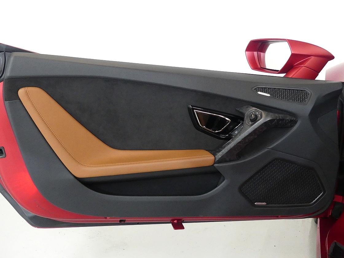 람보르기니 우라칸 LP610-4 스파이더