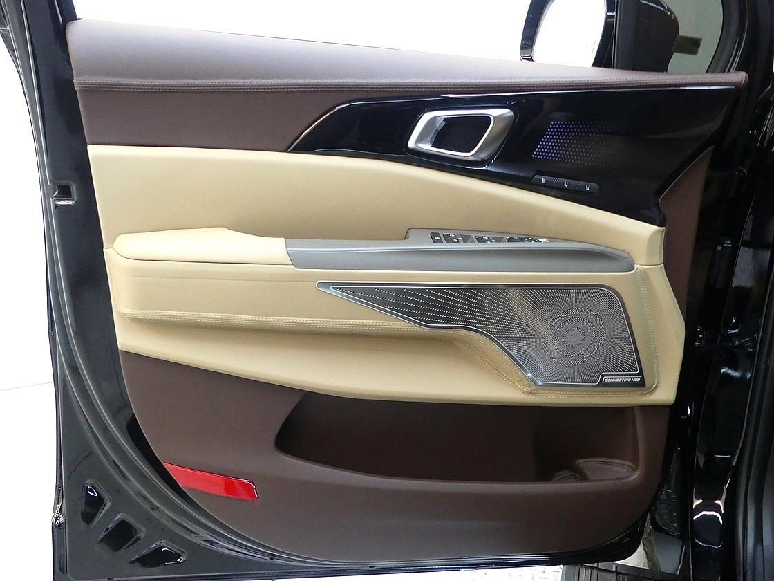 기아 더 뉴 카니발 4세대 1.6 터보 HEV 하이리무진