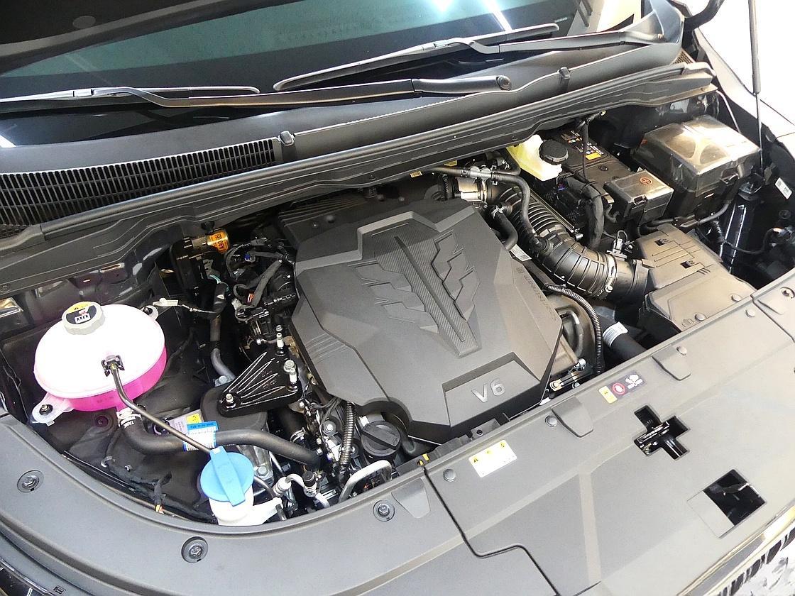 기아 더 뉴 카니발 4세대 1.6 터보 HEV 하이리무진