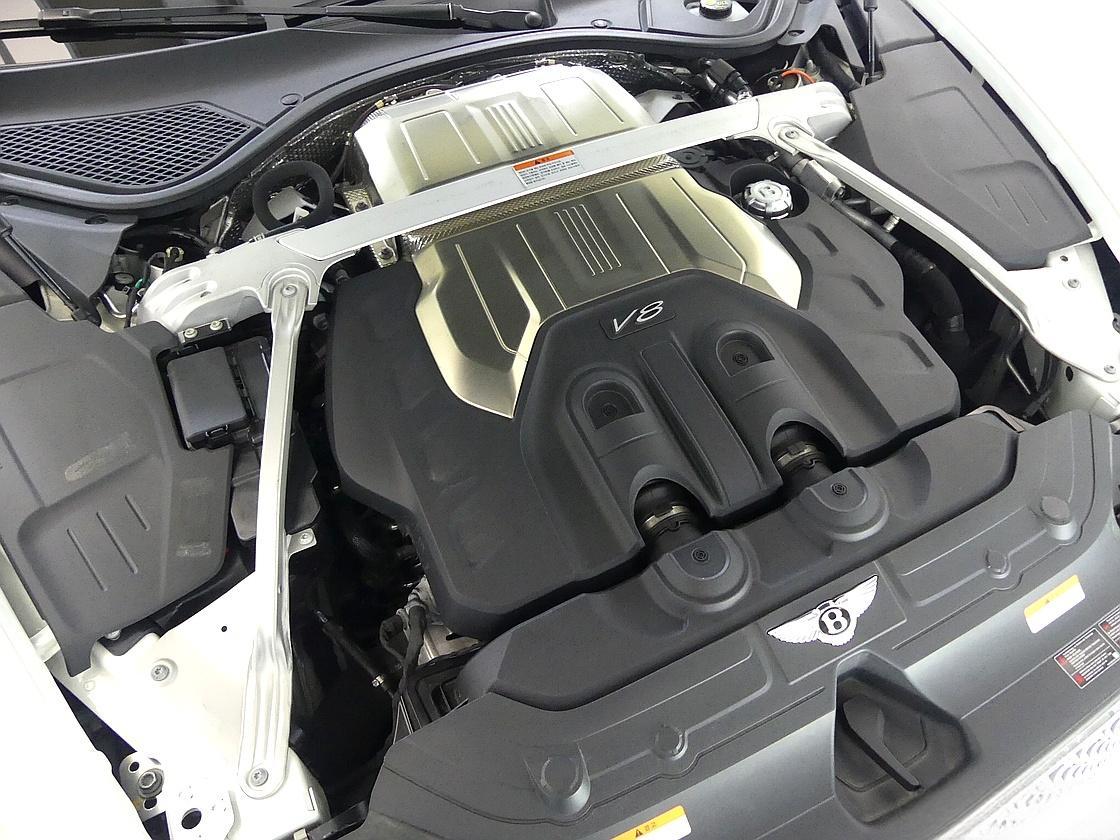 벤틀리 컨티넨탈 GT 3세대 4.0