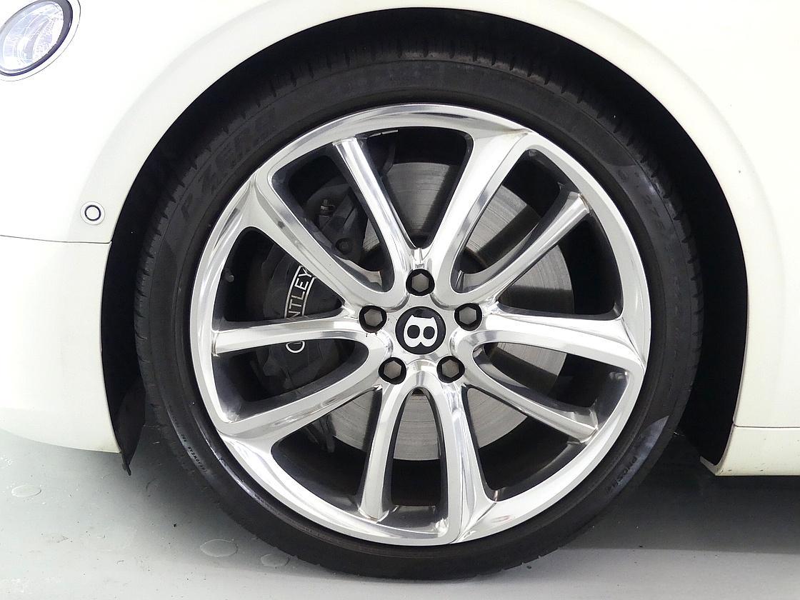 벤틀리 컨티넨탈 GT 3세대 4.0