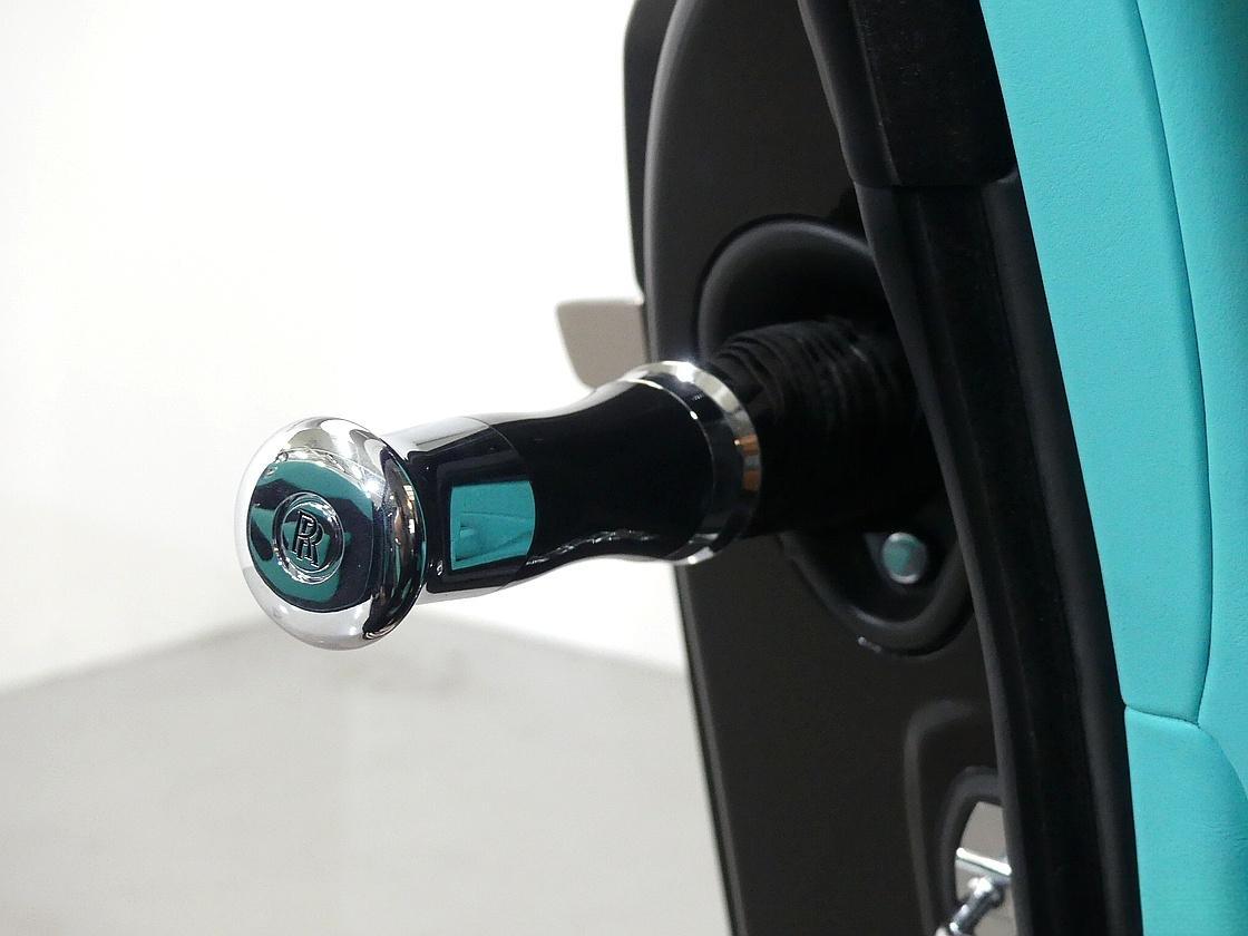 롤스로이스 레이스 6.6 V12