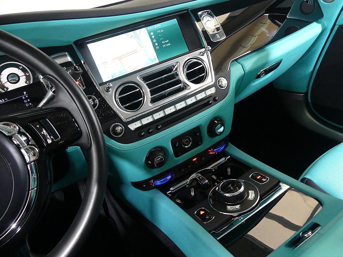 롤스로이스 레이스 6.6 V12