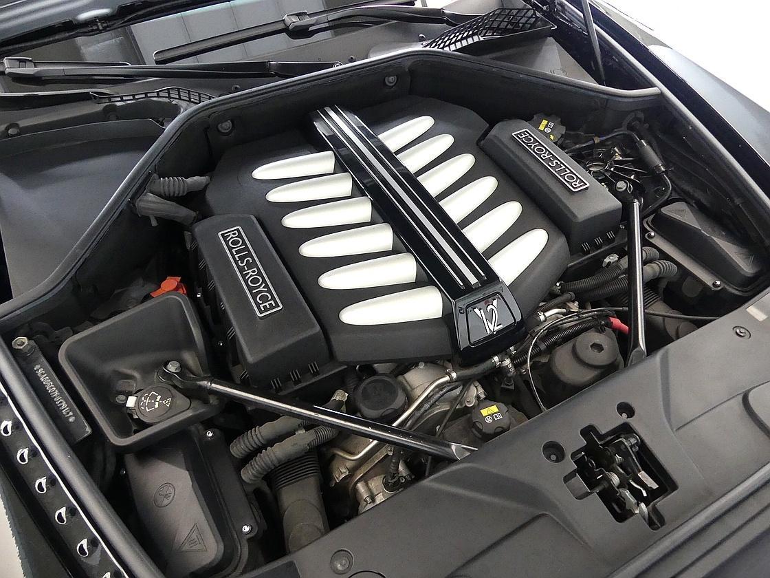 롤스로이스 레이스 6.6 V12