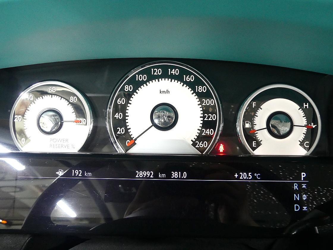 롤스로이스 레이스 6.6 V12