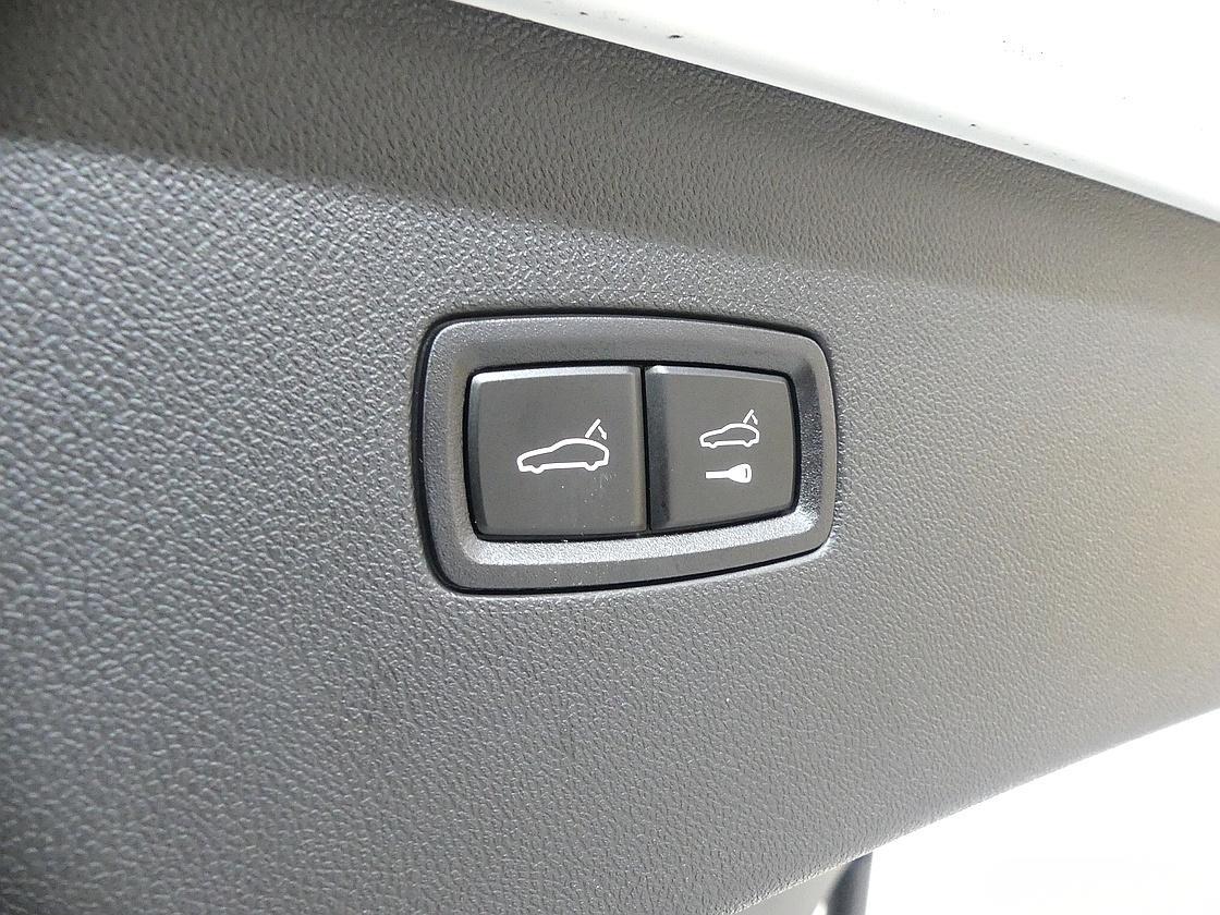 포르쉐 카이엔 3세대 3.0 E-하이브리드 쿠페 플래티넘 에디션