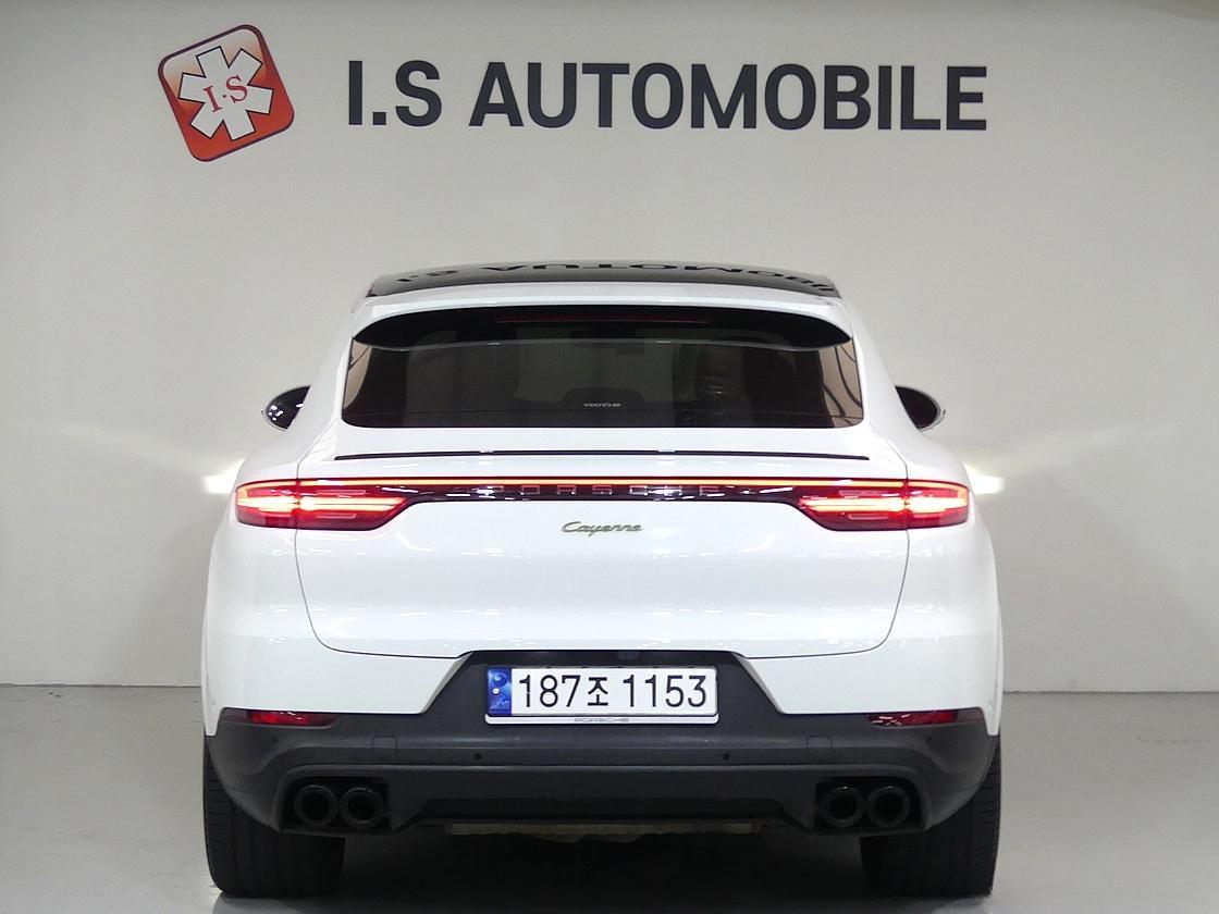 포르쉐 카이엔 3세대 3.0 E-하이브리드 쿠페 플래티넘 에디션