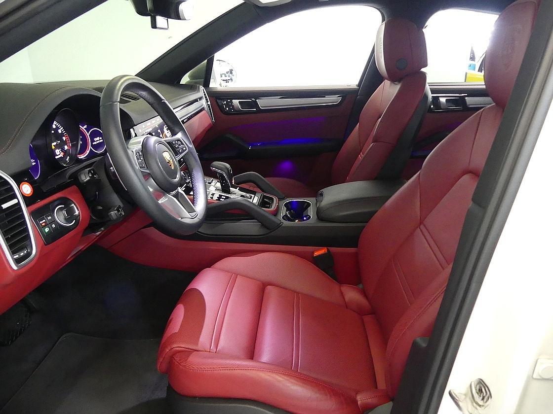 포르쉐 카이엔 3세대 3.0 E-하이브리드 쿠페 플래티넘 에디션