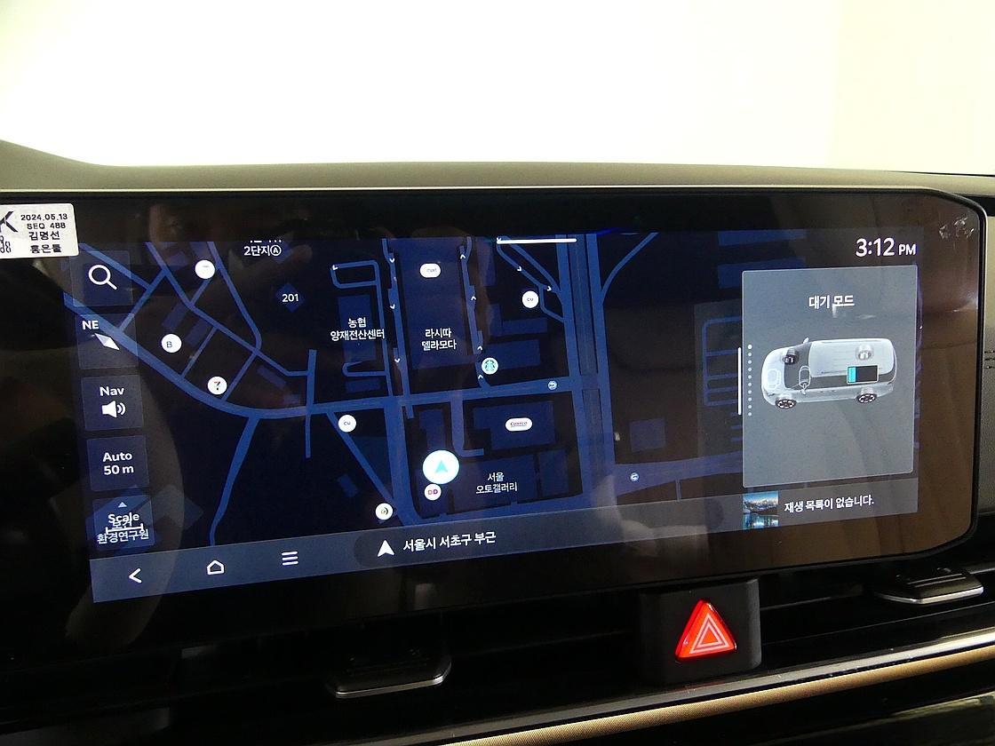 기아 더 뉴 카니발 4세대 1.6 터보 HEV 하이리무진