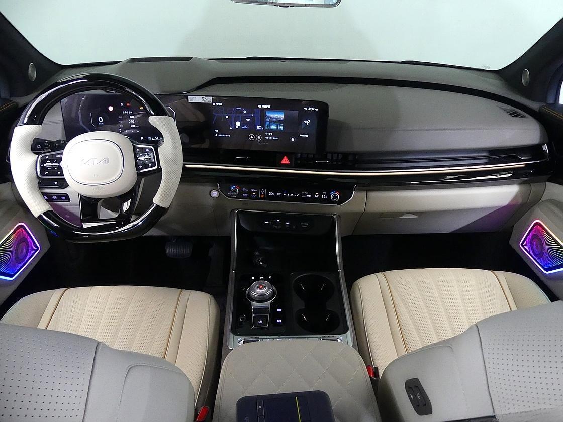 기아 더 뉴 카니발 4세대 1.6 터보 HEV 하이리무진