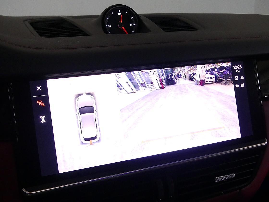 포르쉐 카이엔 3세대 3.0 플래티넘 에디션