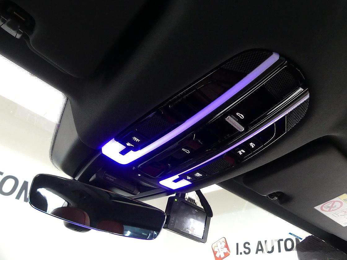 포르쉐 카이엔 3세대 3.0 플래티넘 에디션